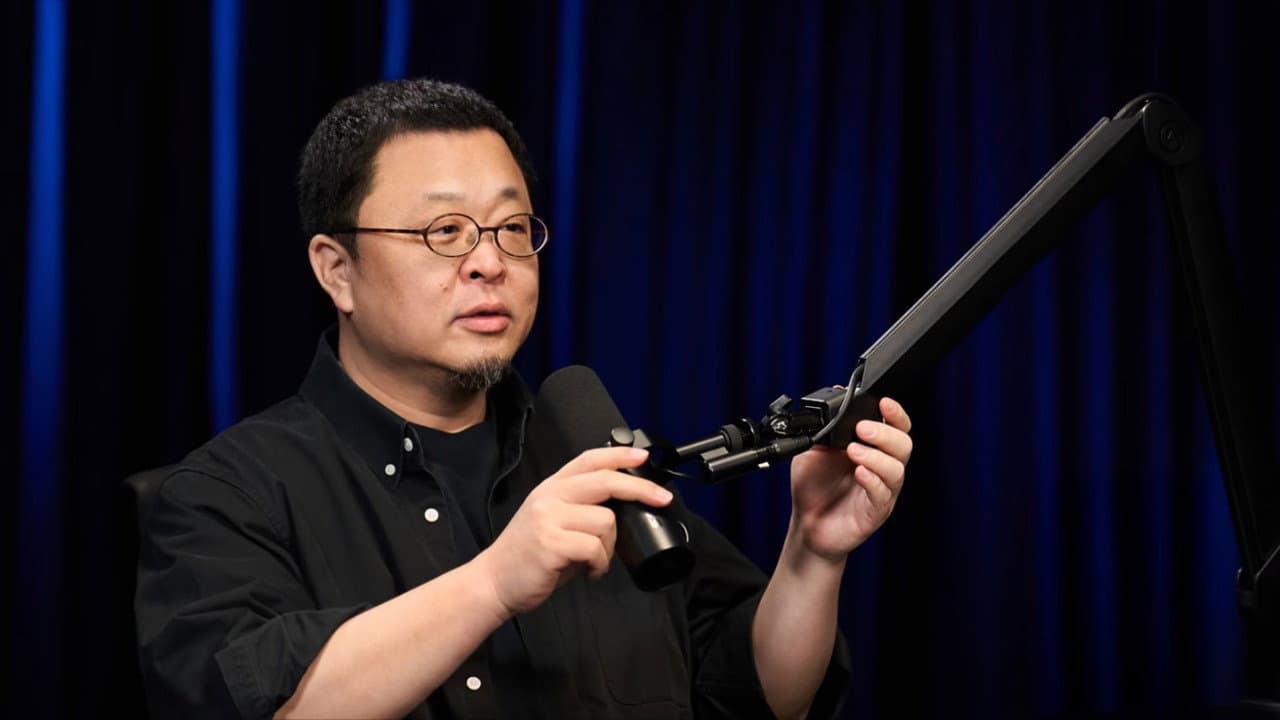 Crossroads with Luo Yonghao