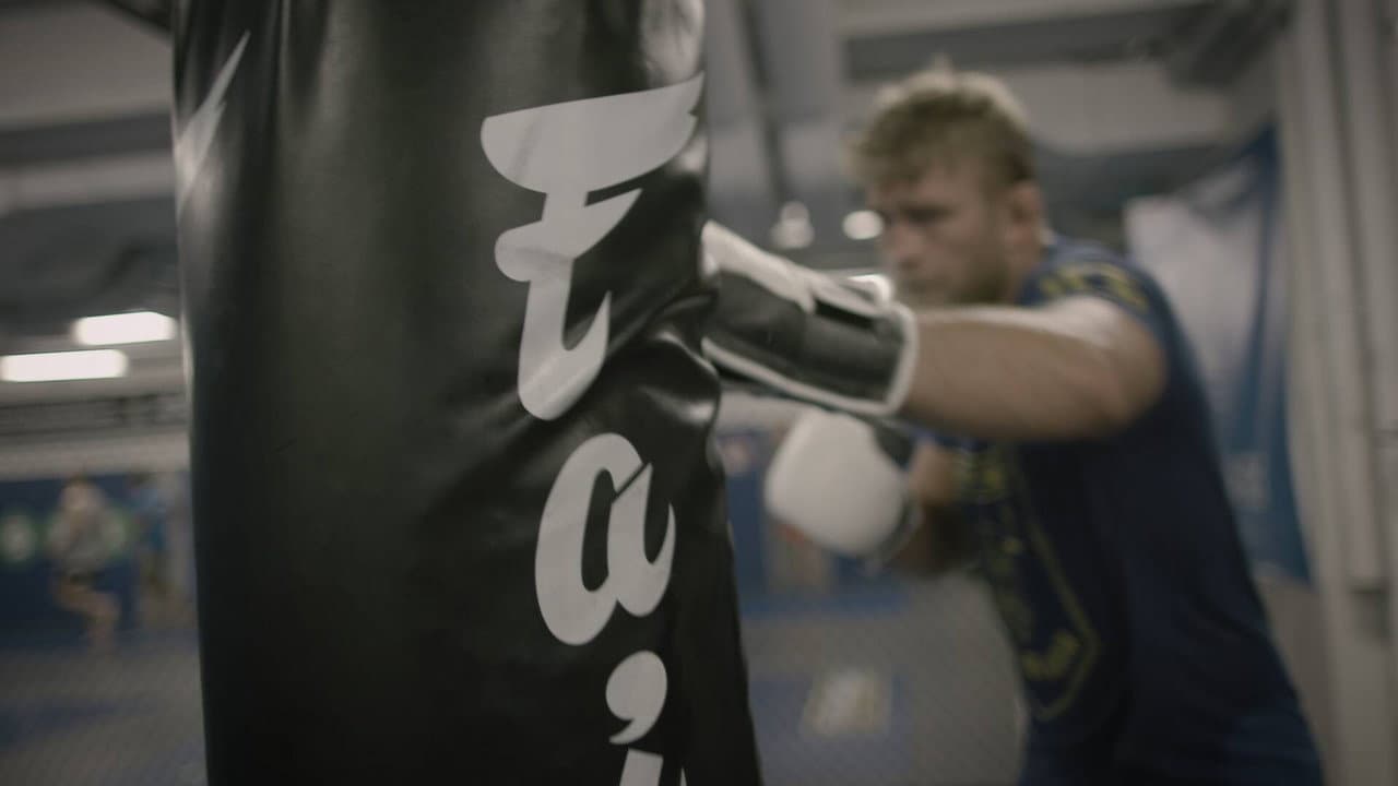 Inside: Alexander Gustafsson
