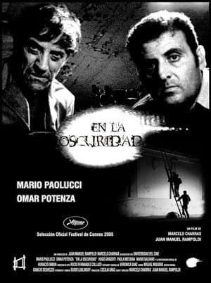 En la oscuridad