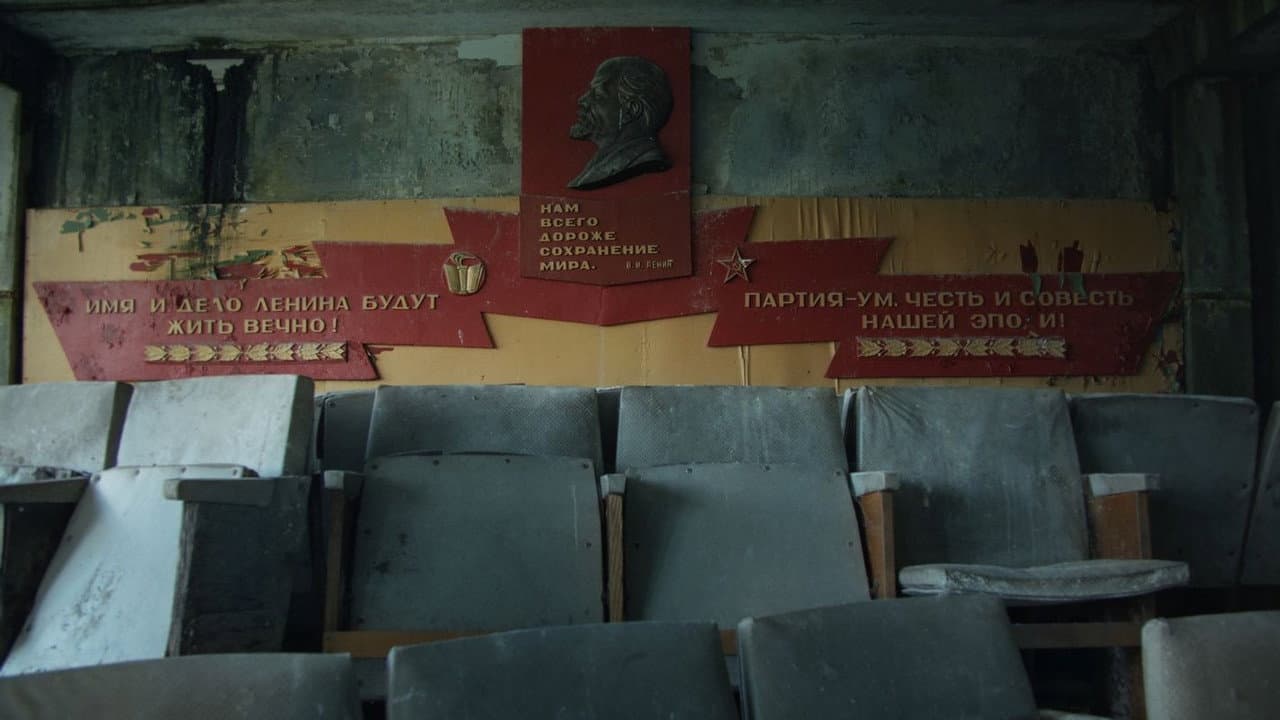 Collapse: The Dissolution of the Soviet Union