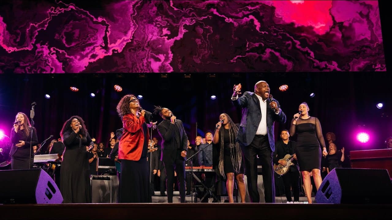 CeCe Winans, Marvin Winans, & Donnie McClurkin Live In Times Square